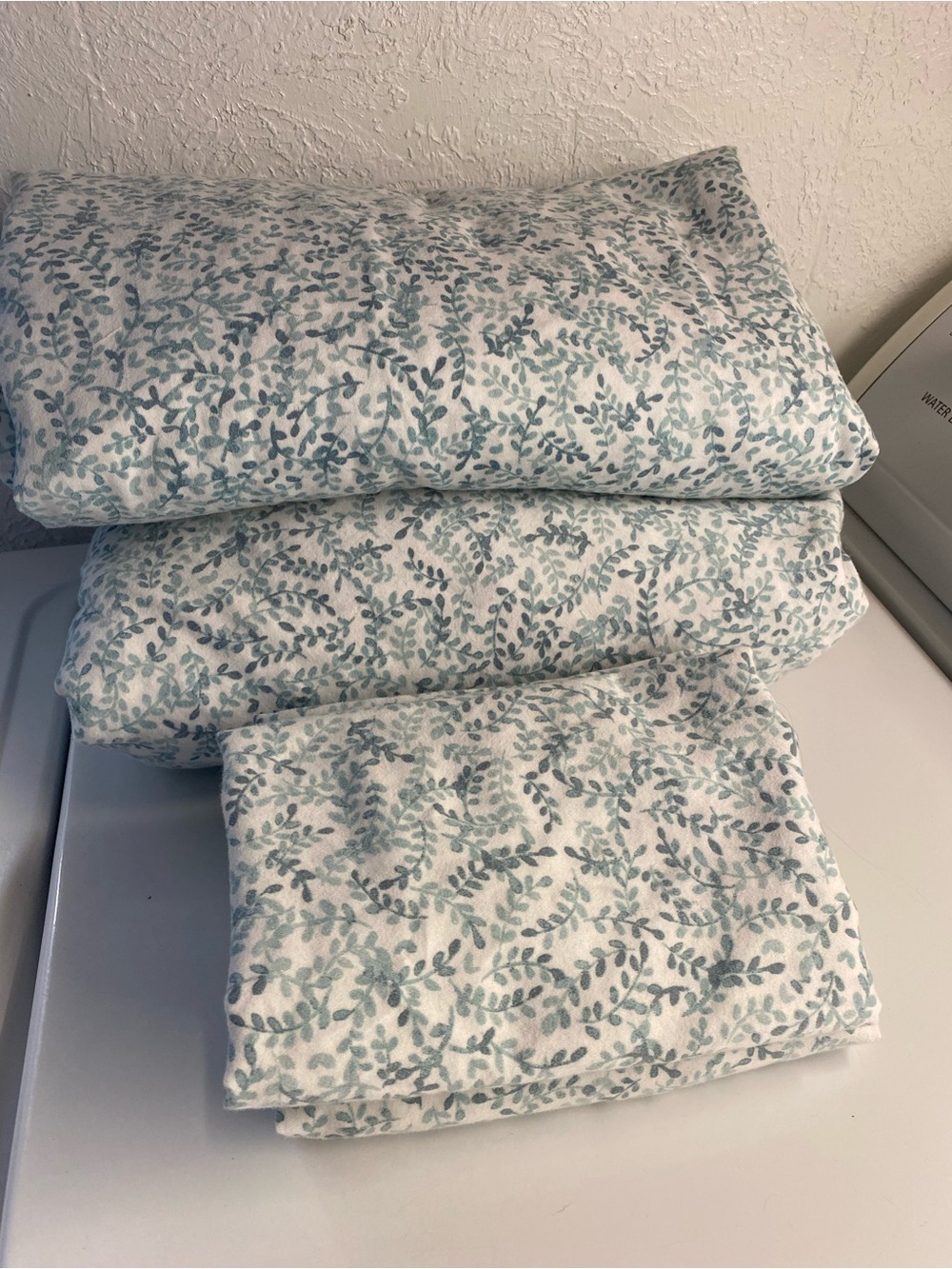 King Size 100% Cotton Blue Leaf Pattern Sheet Set